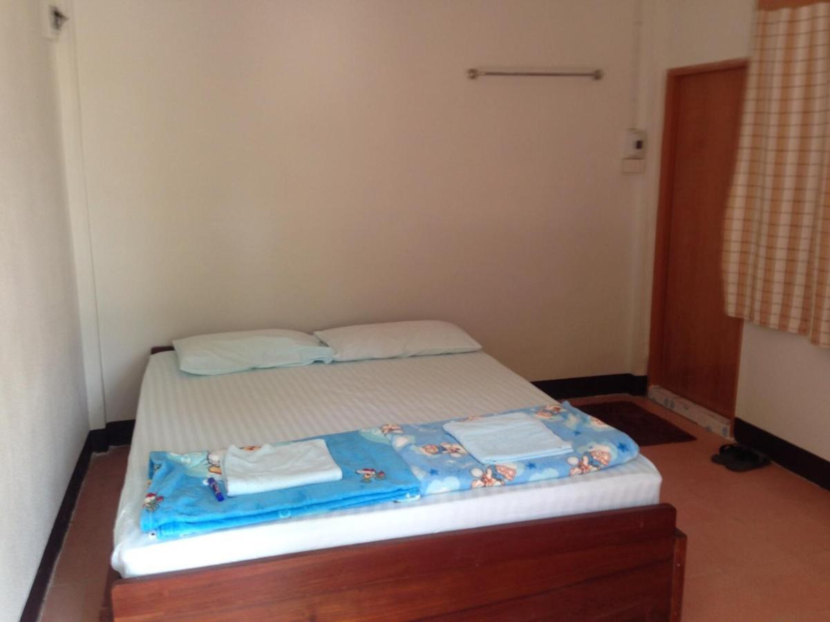Pimpa House Hotel Ban Hua Nam Mae Sakut Luaran gambar