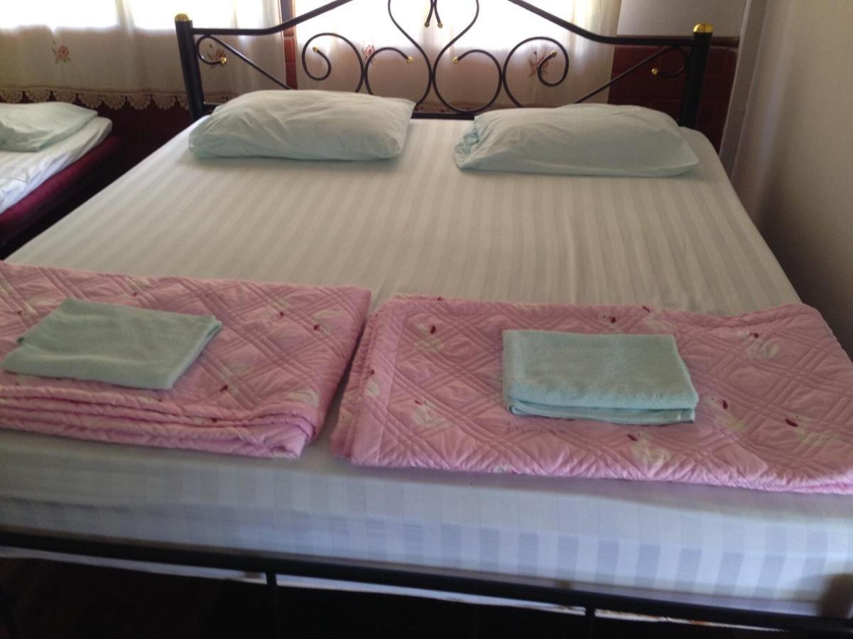Pimpa House Hotel Ban Hua Nam Mae Sakut Luaran gambar
