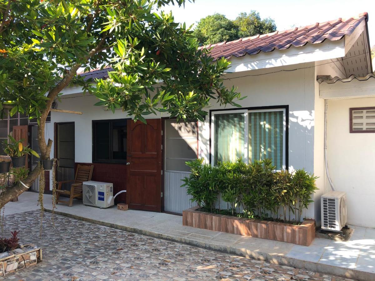 Pimpa House Hotel Ban Hua Nam Mae Sakut Luaran gambar
